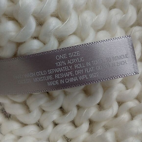 Cozy Charter Club Pearl White Beanie - Picture 5 of 7